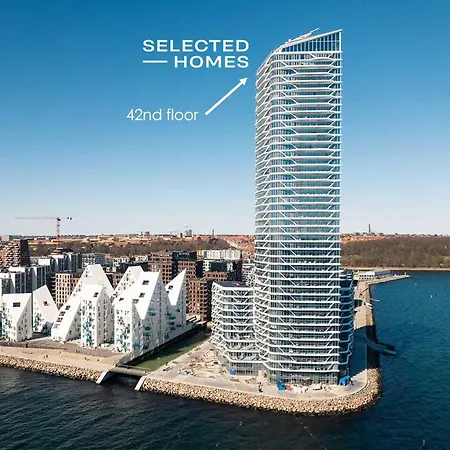 Above The Clouds On 42nd Floor Apartment Aarhus